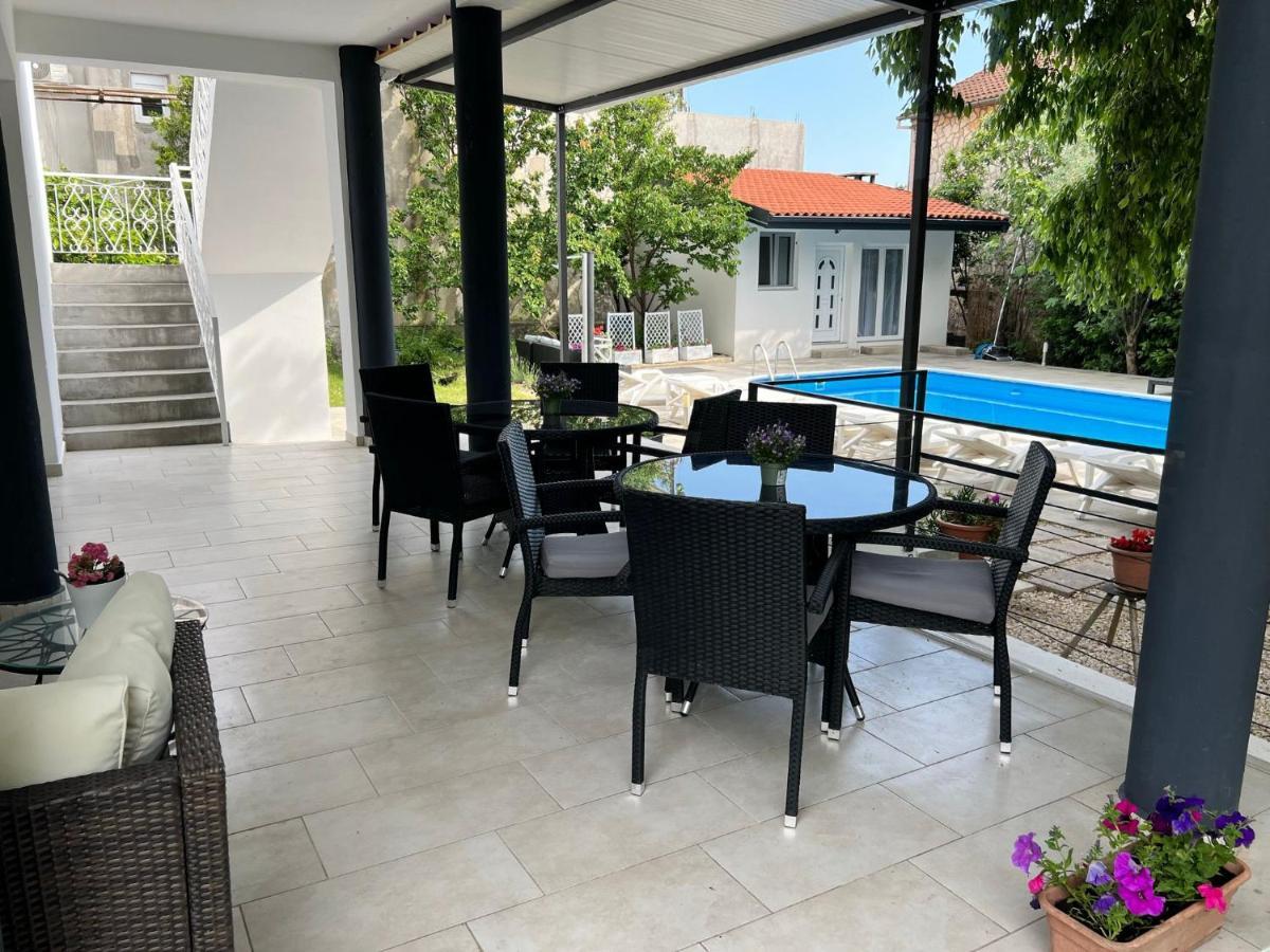 Apartments Mia Bibinje Exterior photo